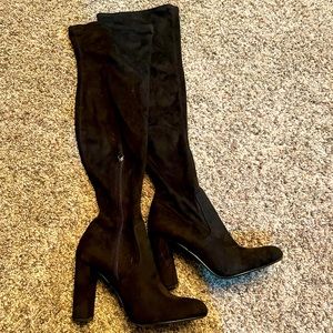 Steve Madden thigh high boots, never worn, NWT size 9.5